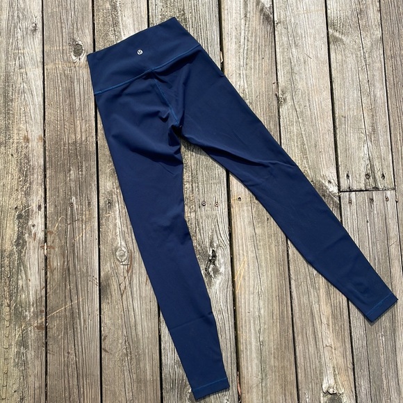 EUC - Lululemon Wunder Under Leggings - Picture 2 of 6